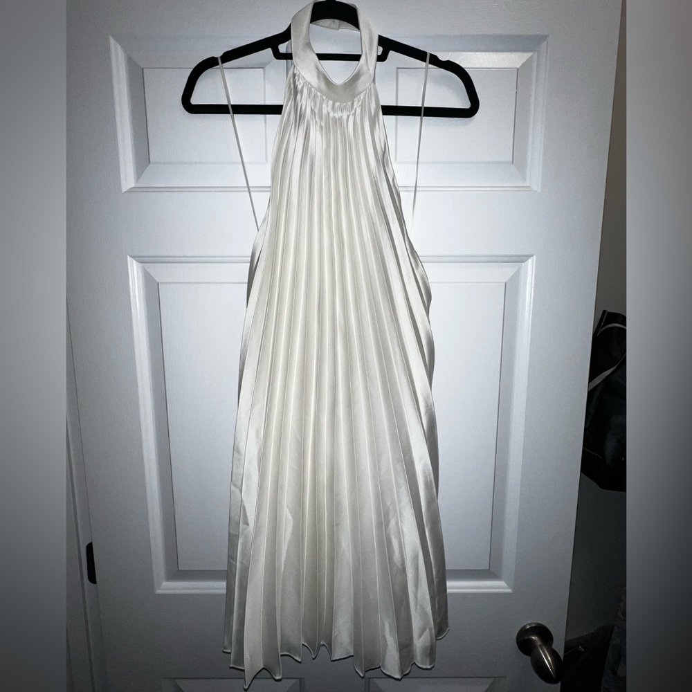 Abercrombie & Fitch White Pleated Halter Dress